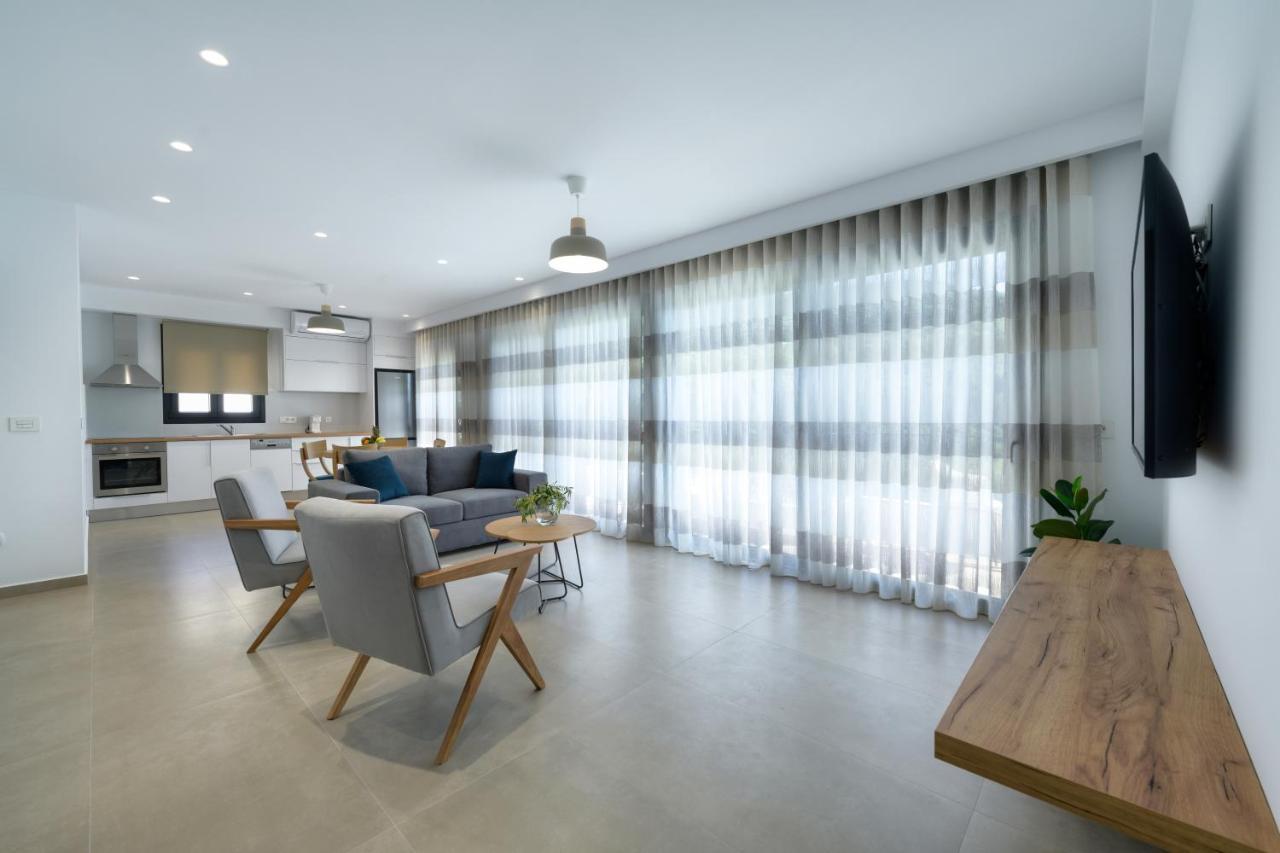 Suites Of Happiness Parga Buitenkant foto